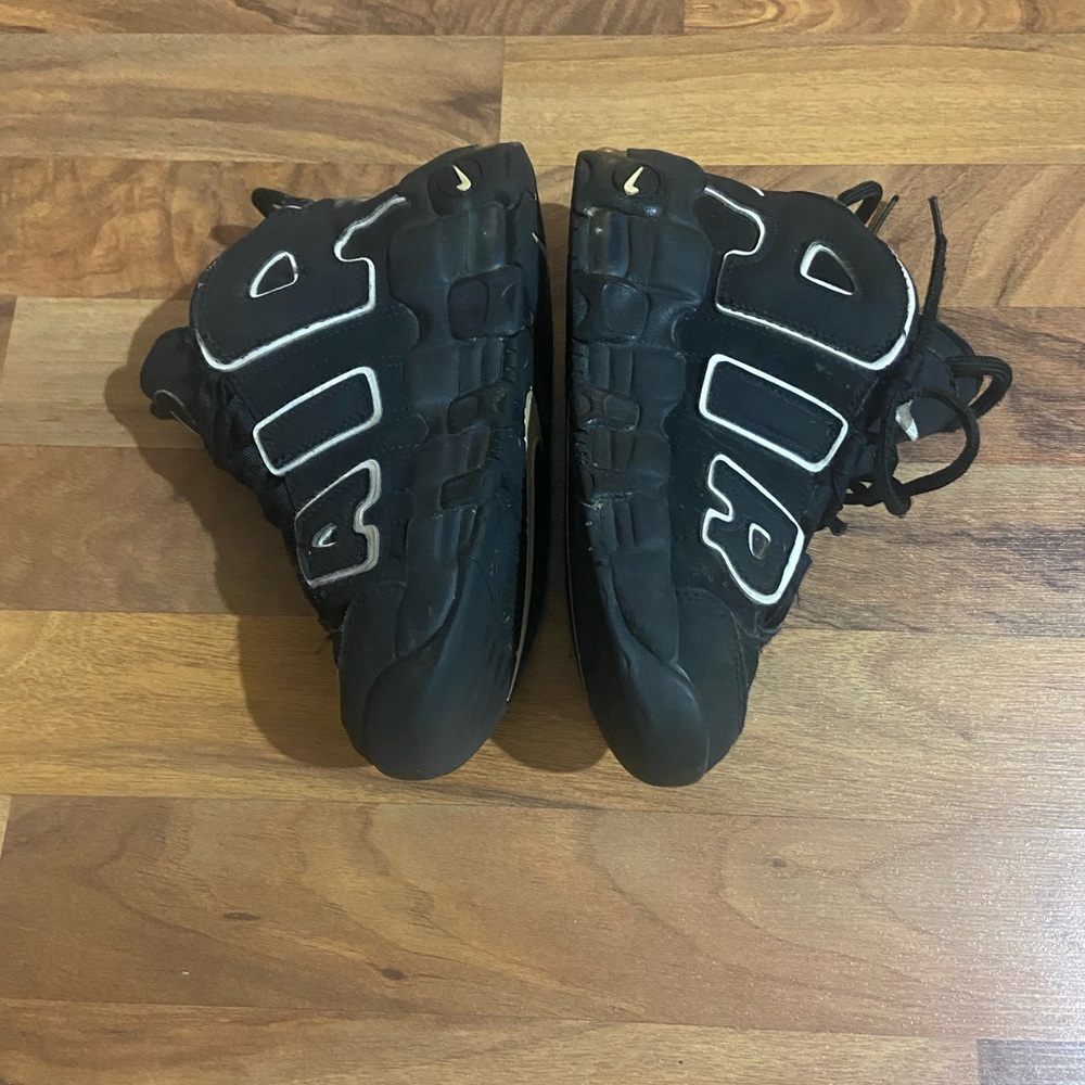 Nike Uptempo